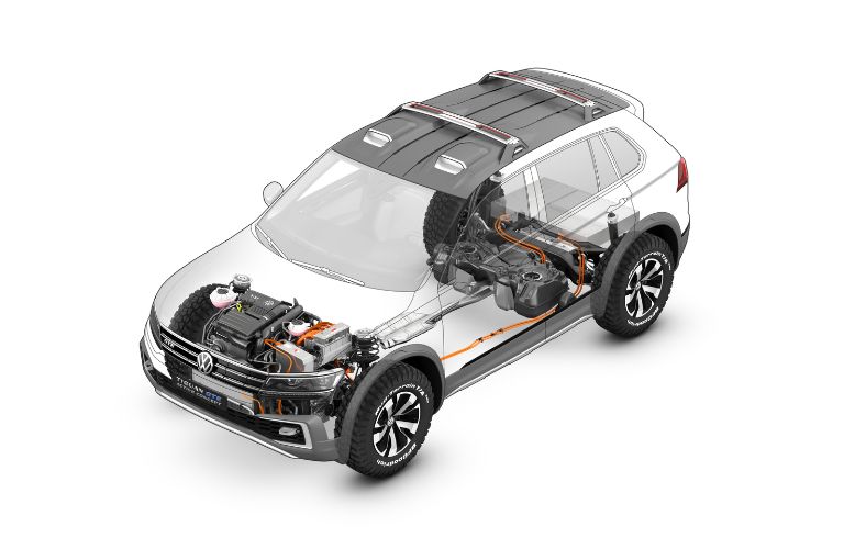 Volkswagen Tiguan GTE Active Concept drivetrain visible through a superimposed exterior