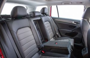 2017 Volkswagen Golf Alltrack model seats