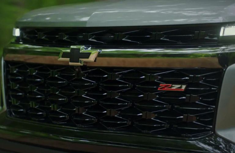 Close Up of 2024 Chevy Traverse Z71 Grille and Badge